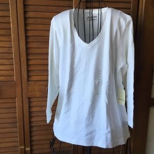 ST. JOHN'S BAY LG 100% COTTON WHITE LONG SLEEVE TOP NEW